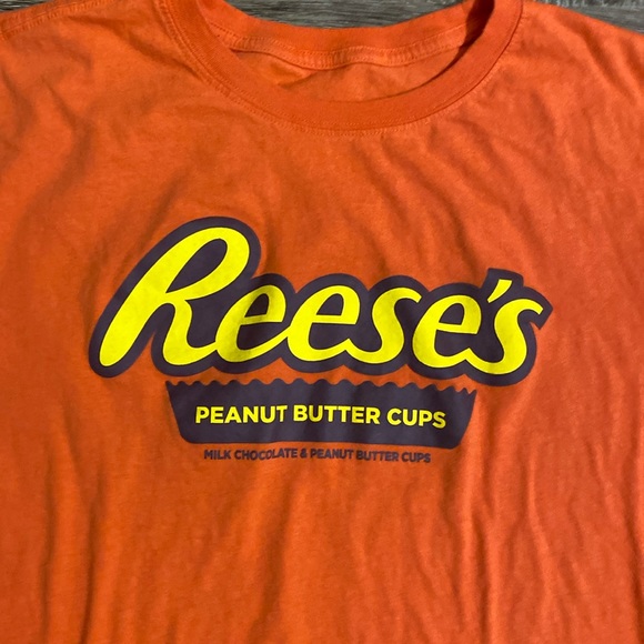 Reese’s crop top - Picture 4 of 5